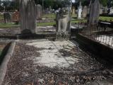 image of grave number 537117